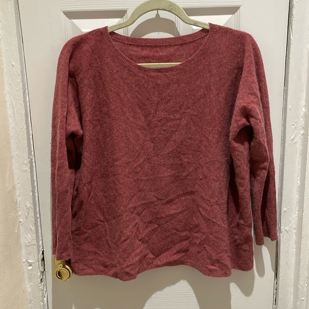 Garnet Hill 100% cashmere sweater